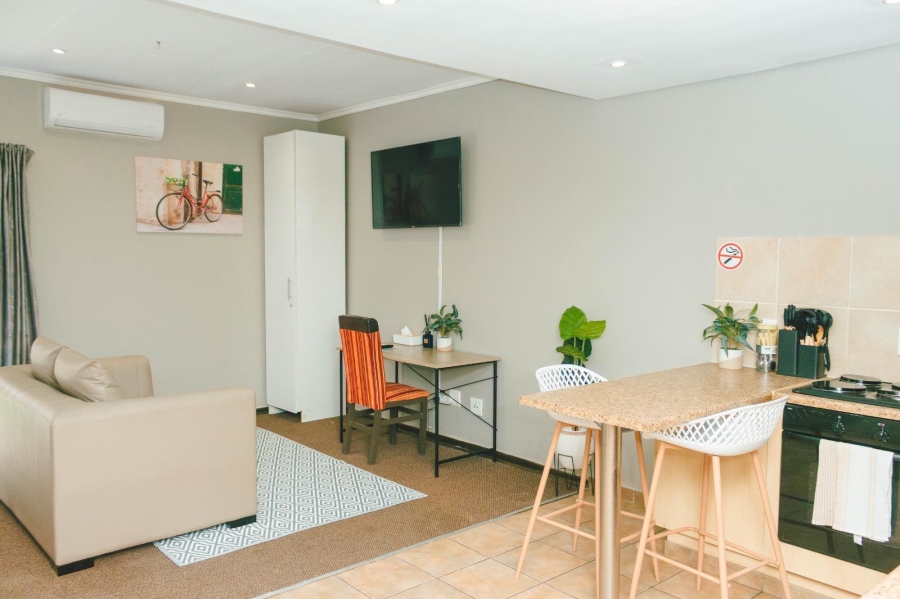 1 Bedroom Property for Sale in Bainsvlei Free State